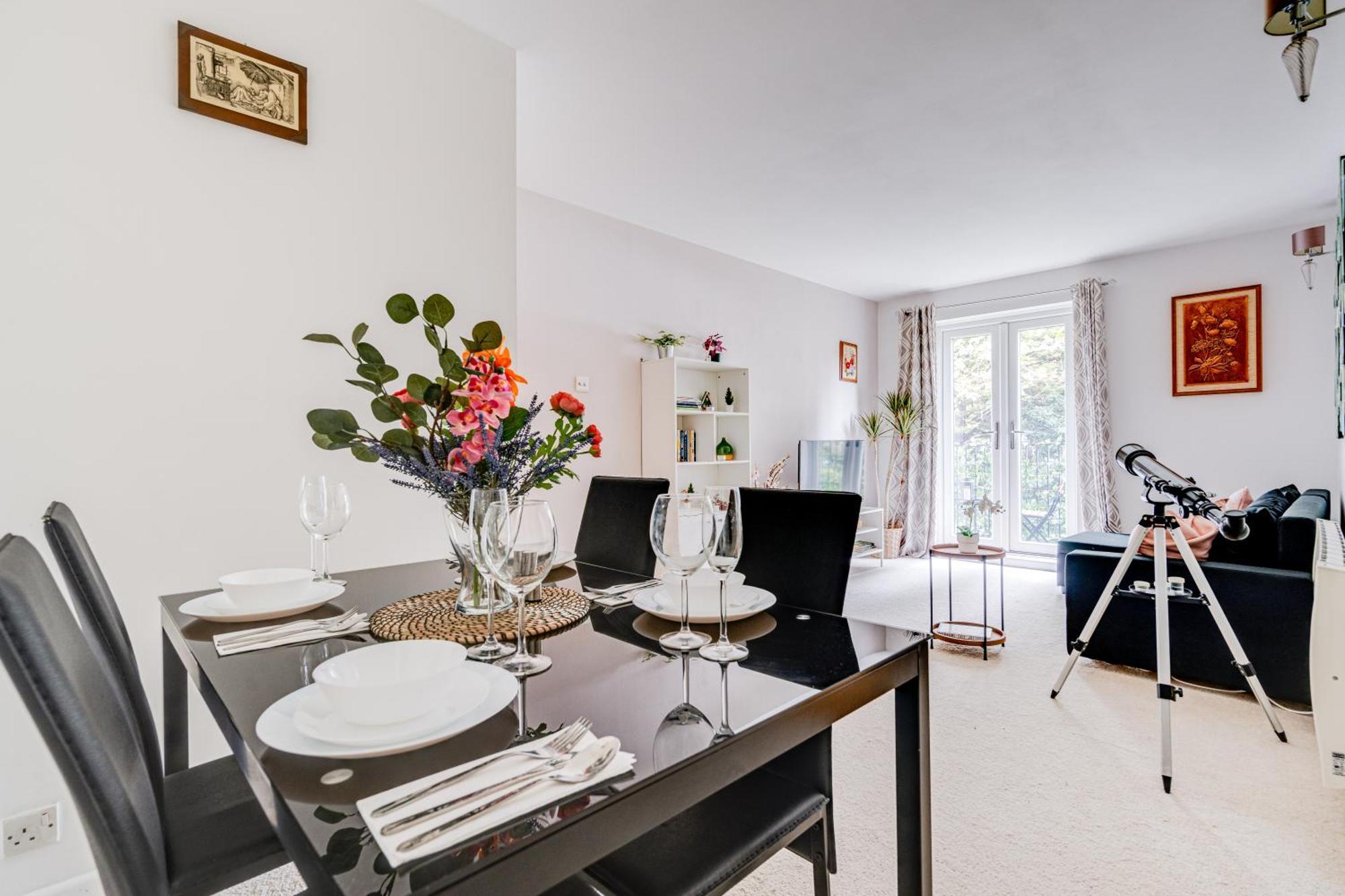 Apartment In Elephant & Castle With Parking Лондон Экстерьер фото